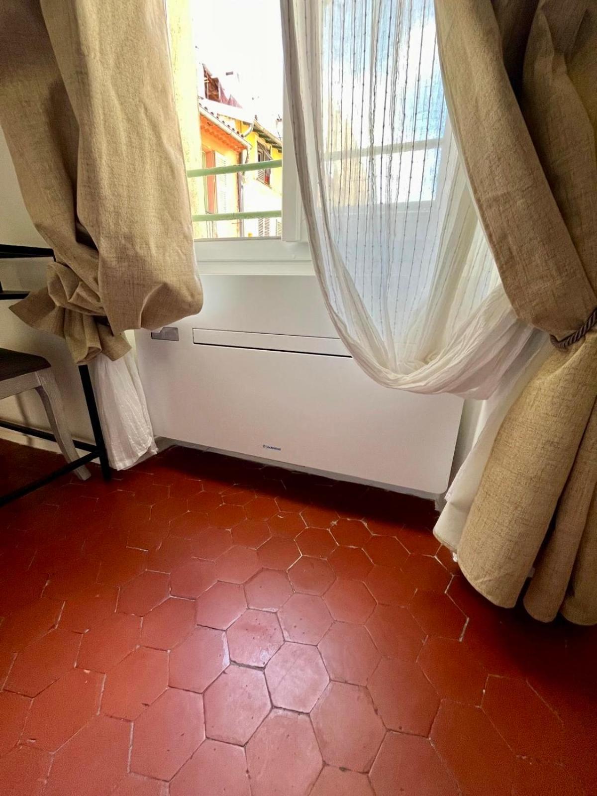 Typique - 2 Bedrooms,Typical Apartment-Old Town Νίκαια Εξωτερικό φωτογραφία